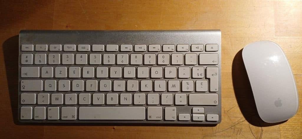 Mac draadloos toetsenbord en muis, Computers en Software, Ophalen, Gebruikt, Azerty, Draadloos