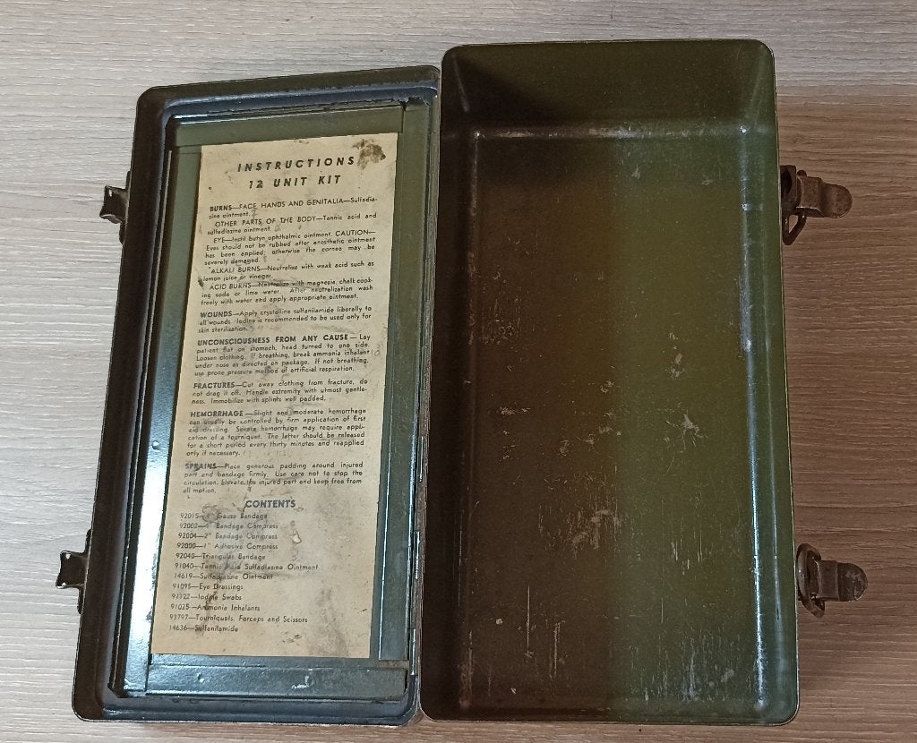 Boîte premiers secours US Jeep/Véhicule -12 Unit Kit TTB ww2, Envoi, Armée de terre, Autres types