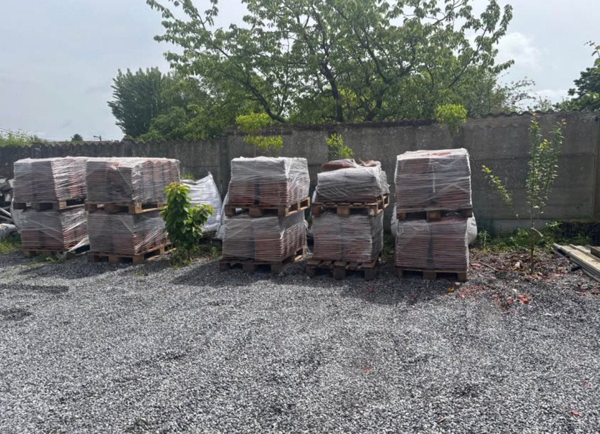 Tuiles a vendre, Enlèvement, Comme neuf, Tuiles