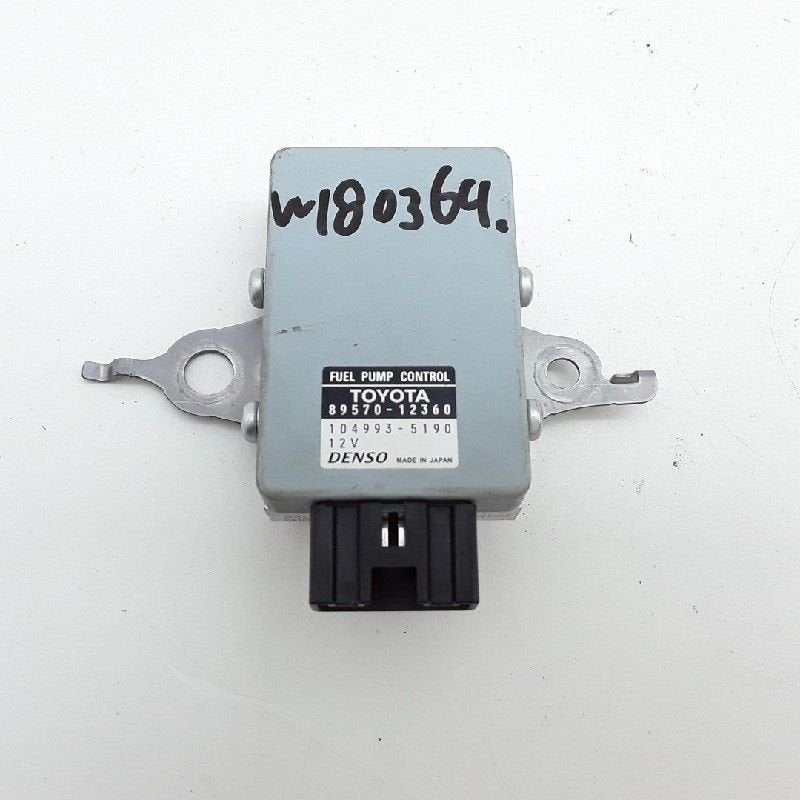 ORDINATEUR GESTION INJECTION Toyota Auris (E18), Utilisé, Toyota