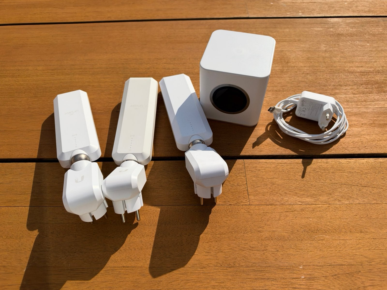 Ubiquiti AmpliFi HD – mesh-wifisysteem met 3 MeshPoints, Computers en Software, Ophalen of Verzenden, Gebruikt