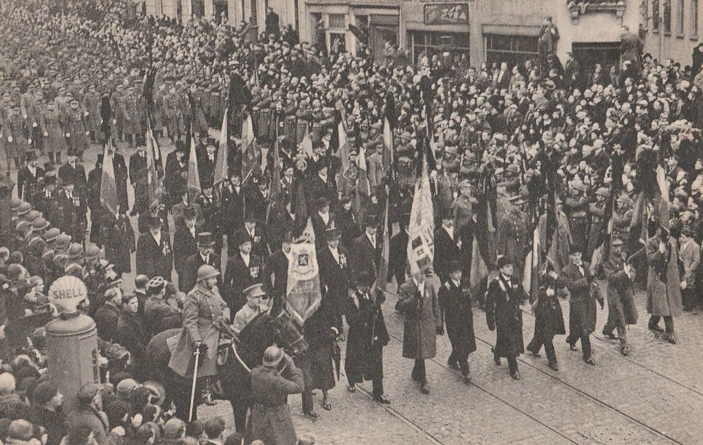BELGISCH  KONINGSHUIS - Begrafenis Koning Albert I in 1934, Verzamelen, Postkaarten | Themakaarten, Ophalen of Verzenden, Ongelopen
