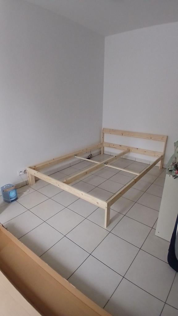 Cadre de lit Ikea Neiden, Beige, Enlèvement, 200 cm, Bois