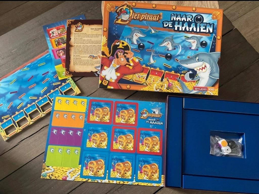 NIEUW Piet piraat spel 'Naar de haaien' - nooit gebruikt, Enlèvement