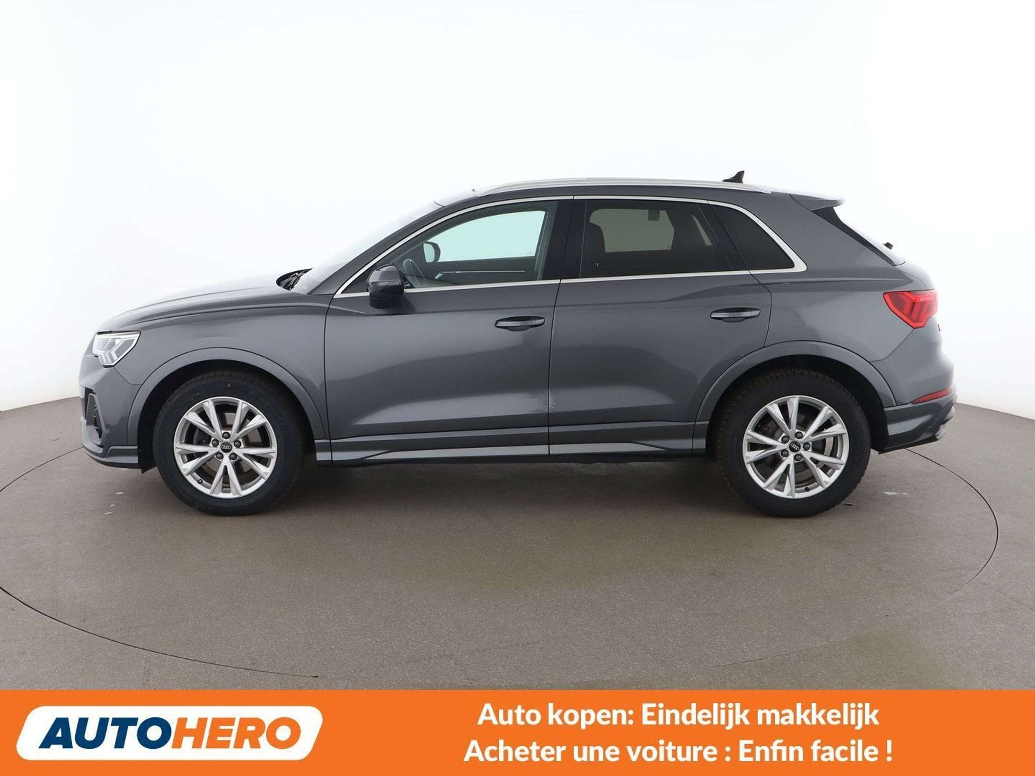 Audi Q3 35 TDI S line (année de construction 2020), Autos, Audi, Argent ou Gris, Noir, 5 portes, Automatique