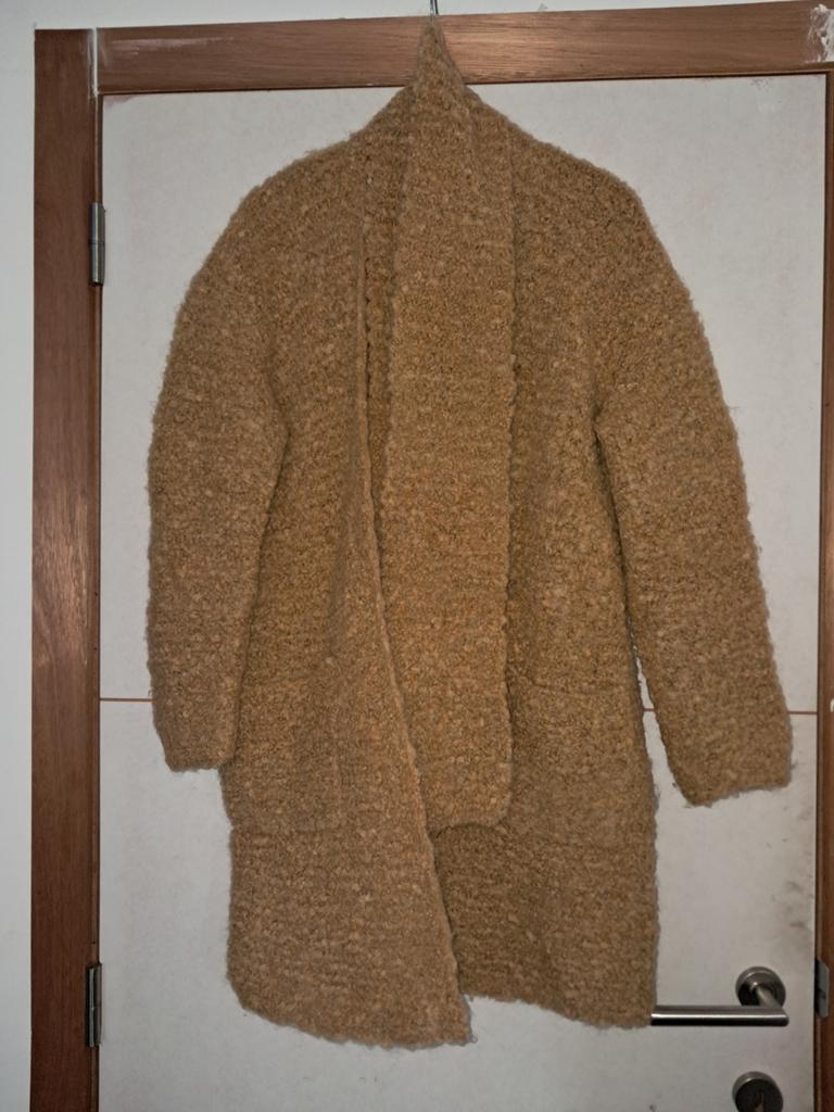 Vest + sjaal zelfgemaakt M, Kleding | Dames, Maat 38/40 (M), Zelfgemaakt, Geel, Ophalen of Verzenden