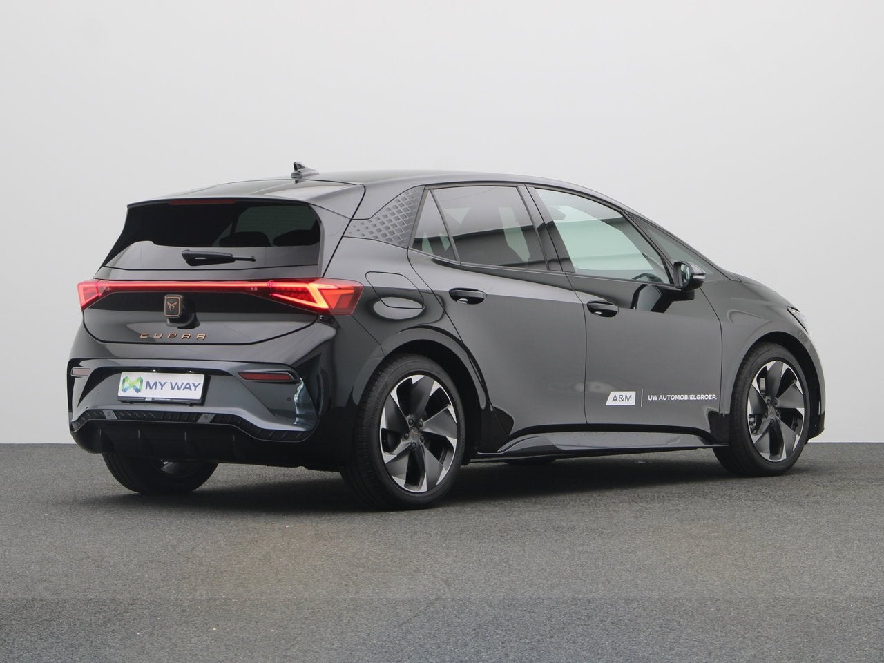 Cupra Born eBOOST BUSINESS 59 KWH 231 PK, Autos, Achat, Électrique, Ordinateur de bord, Berline