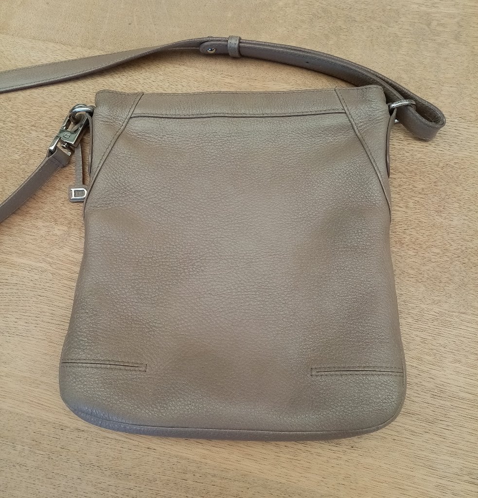Delvaux Lundi taupe crossbody, Enlèvement ou Envoi, Utilisé, Autres couleurs, Sac à bandoulière