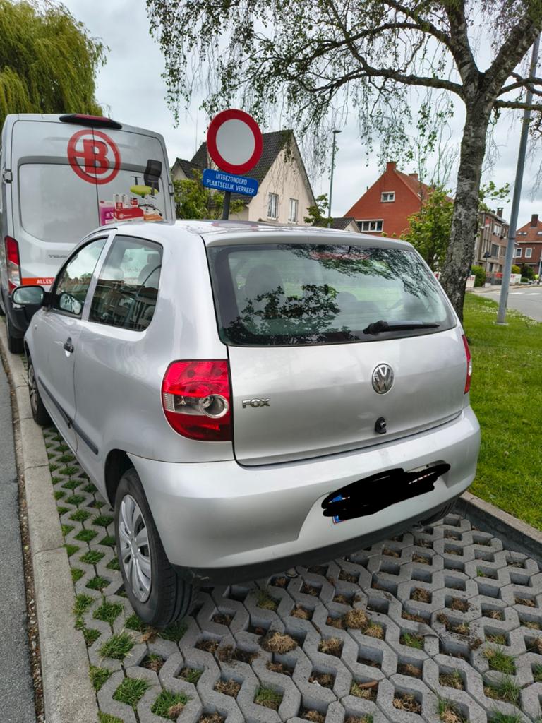 Te koop VW FOX 1.2 BENZINE 2100 EUR zo meenemen, Auto-onderdelen, Overige Auto-onderdelen, Ophalen of Verzenden, Volkswagen