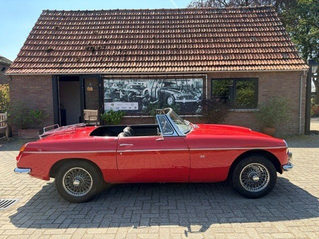 MGB Roadster, 1967, Auto's, MG, B, Achterwielaandrijving, Zwart, 4 cilinders