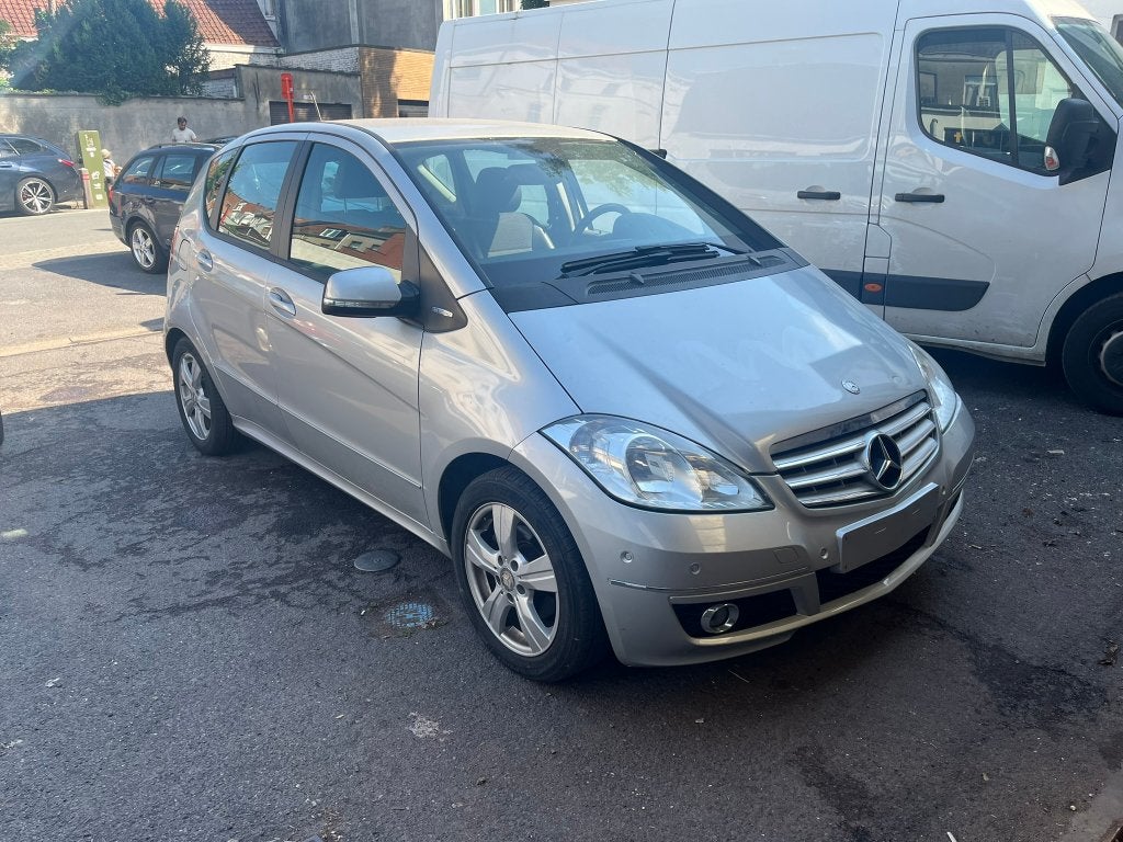 Mercedes A-Klasse A160 | Benzine LPG | 2011 | 98.450 KM, Euro 5, Parkeersensor, Bedrijf, Handgeschakeld