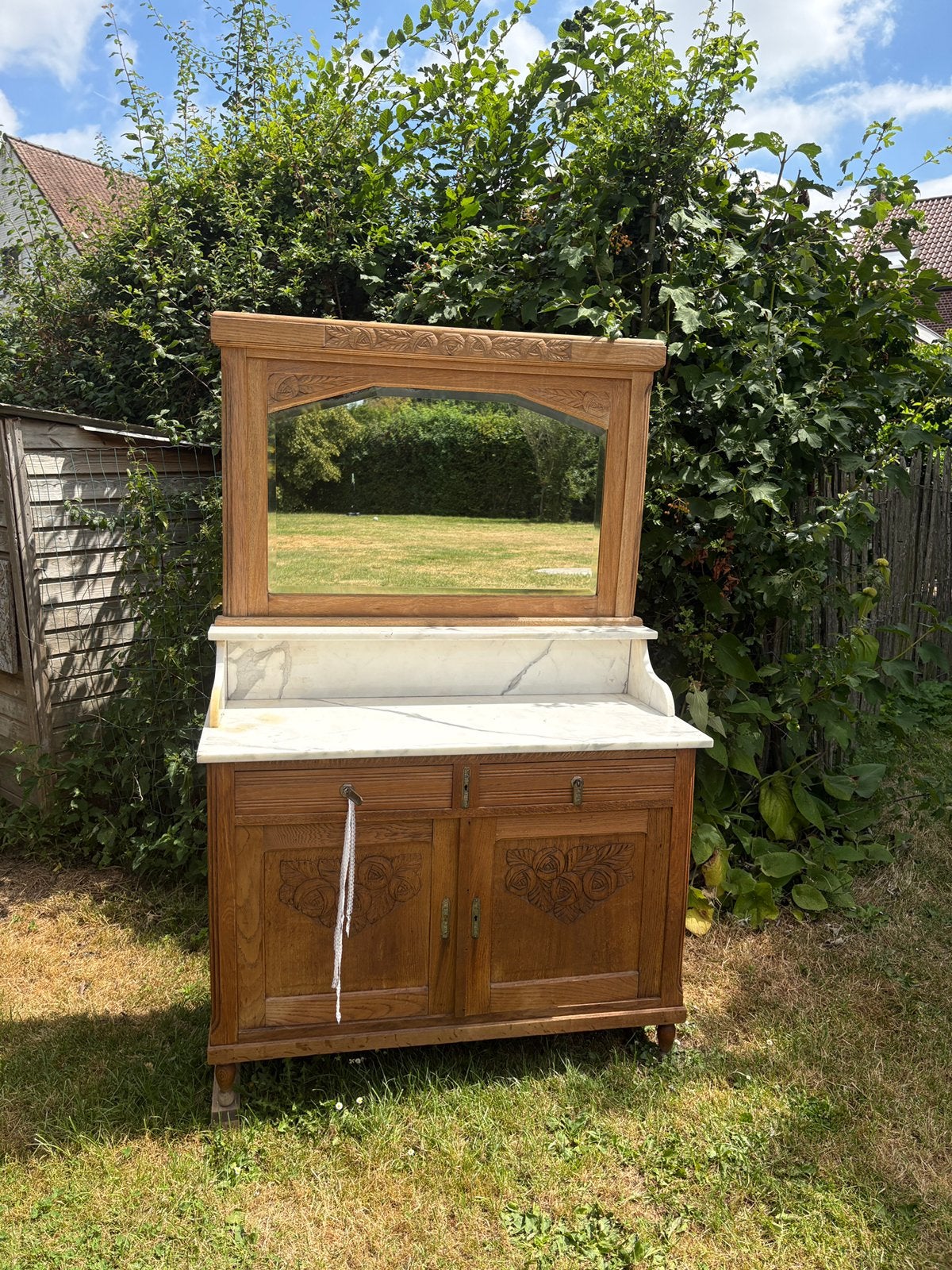 Vintage dressoirkast met witte marmer, Enlèvement
