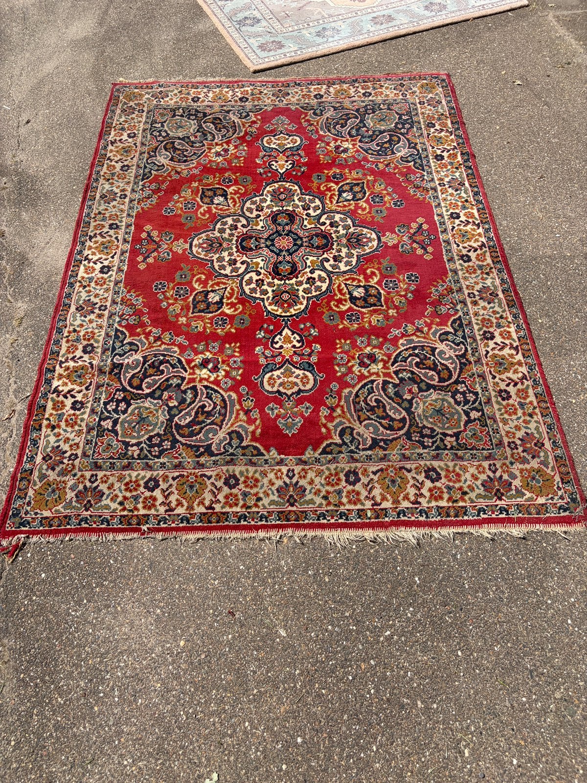 Klassiek Oosters tapijt – ca. 230 x 170 cm, Enlèvement