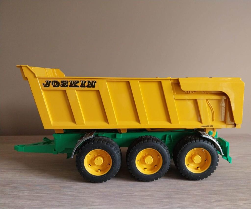 Aanhangwagen tractor Joskin, Kinderen en Baby's, Speelgoed |Speelgoedvoertuigen, Ophalen of Verzenden, Gebruikt