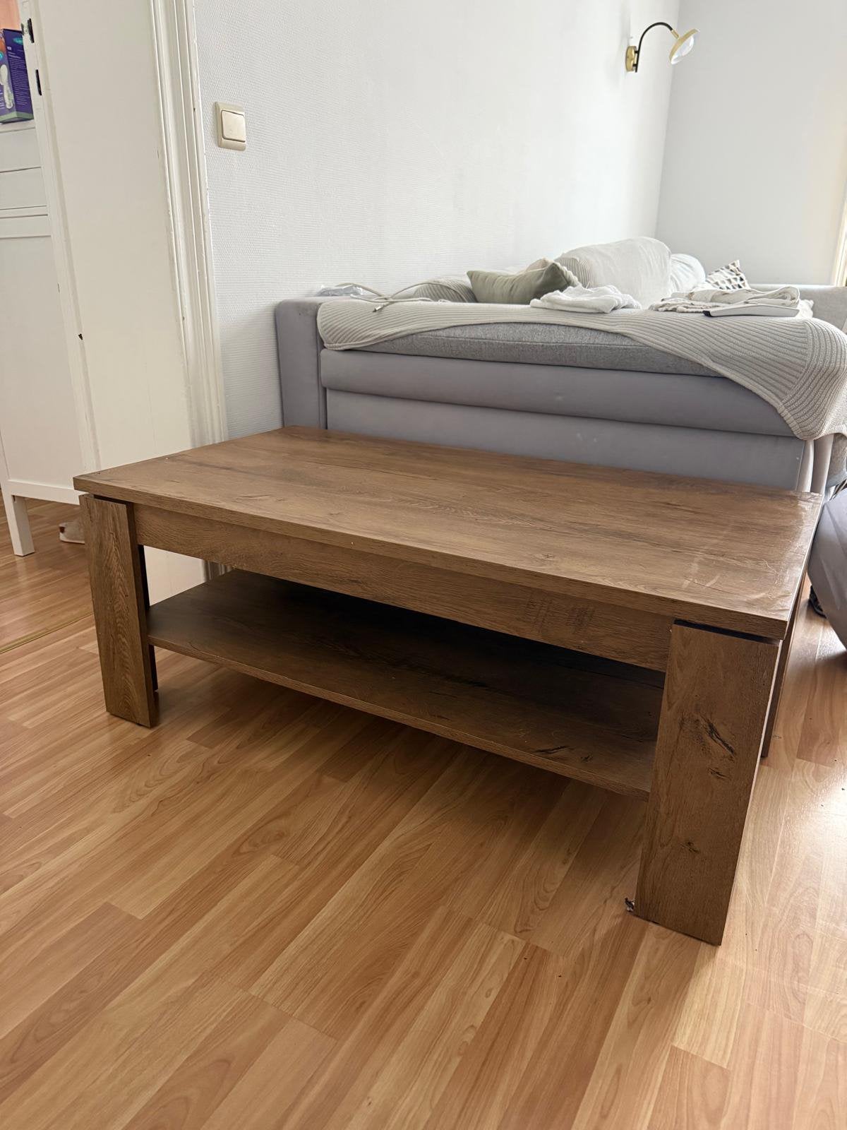 Table basse JYSK avec étagère de rangement, Maison & Meubles, Enlèvement, Comme neuf