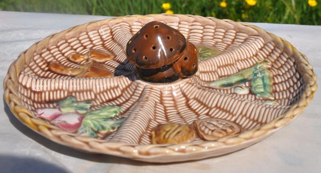 plat serviteur vintage barbotine effet rotin et legumes, Ophalen of Verzenden