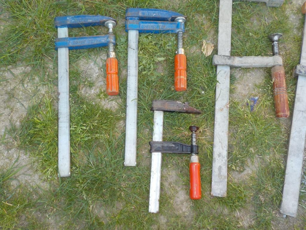 Lot serganten, Doe-het-zelf en Bouw, Ophalen