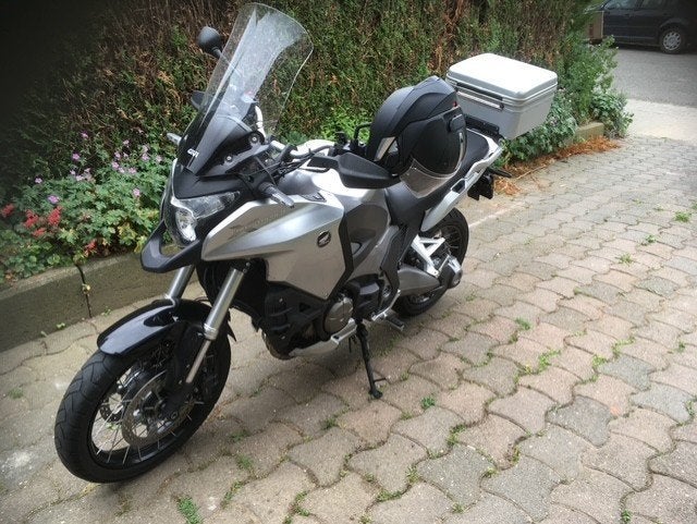 MOTO HONDA VFR1200, Tourisme, Plus de 35 kW, Transmission par cardan, 4 cylindres