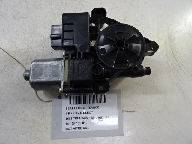 MOTEUR LEVE VITRE ELECTRIQUE ARRIÈRE DROIT Seat Leon (5FB), Utilisé, Arrière, Seat
