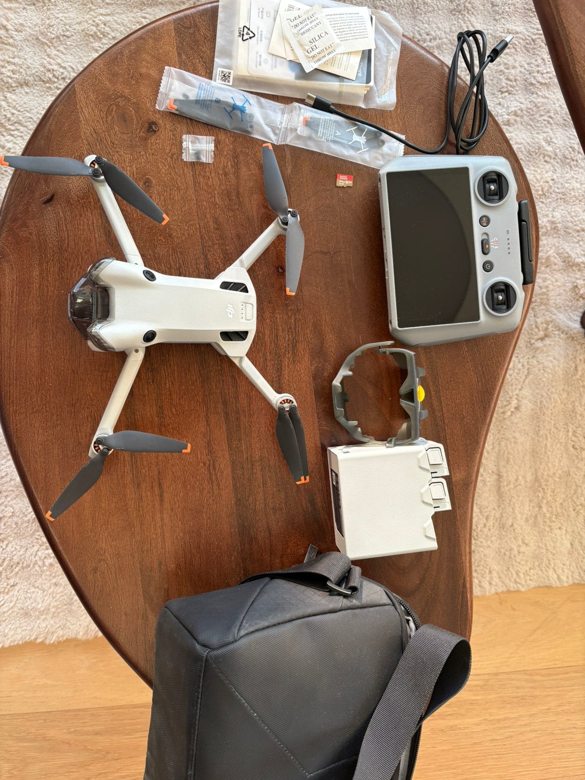 Dji Mini 4 pro Fly more combo quasi nieuw, Ophalen of Verzenden, Zo goed als nieuw, DJI