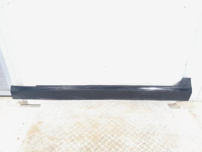 Seuil gauche d'un Volvo V90 (01900), -, 3 mois de garantie, -, -