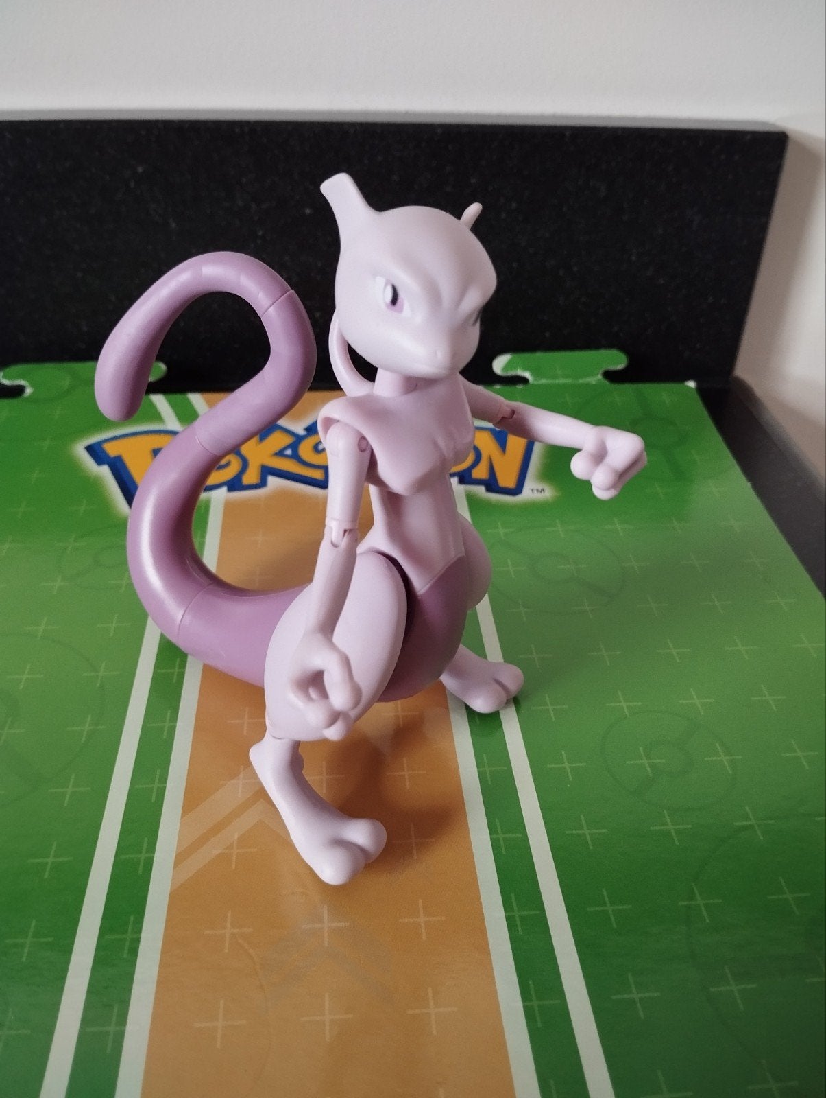 Pokémon figuur Tomy Nintendo Mew 13cm, Verzamelen, Ophalen of Verzenden, Zo goed als nieuw