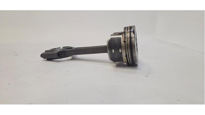 Piston d'un Ford Grand C-Max, -, 3 mois de garantie, -, -