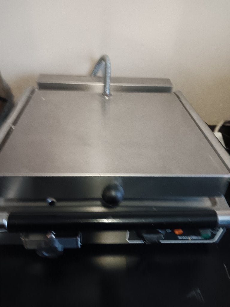 Gril, Elektronische apparatuur, Ophalen, Gebruikt