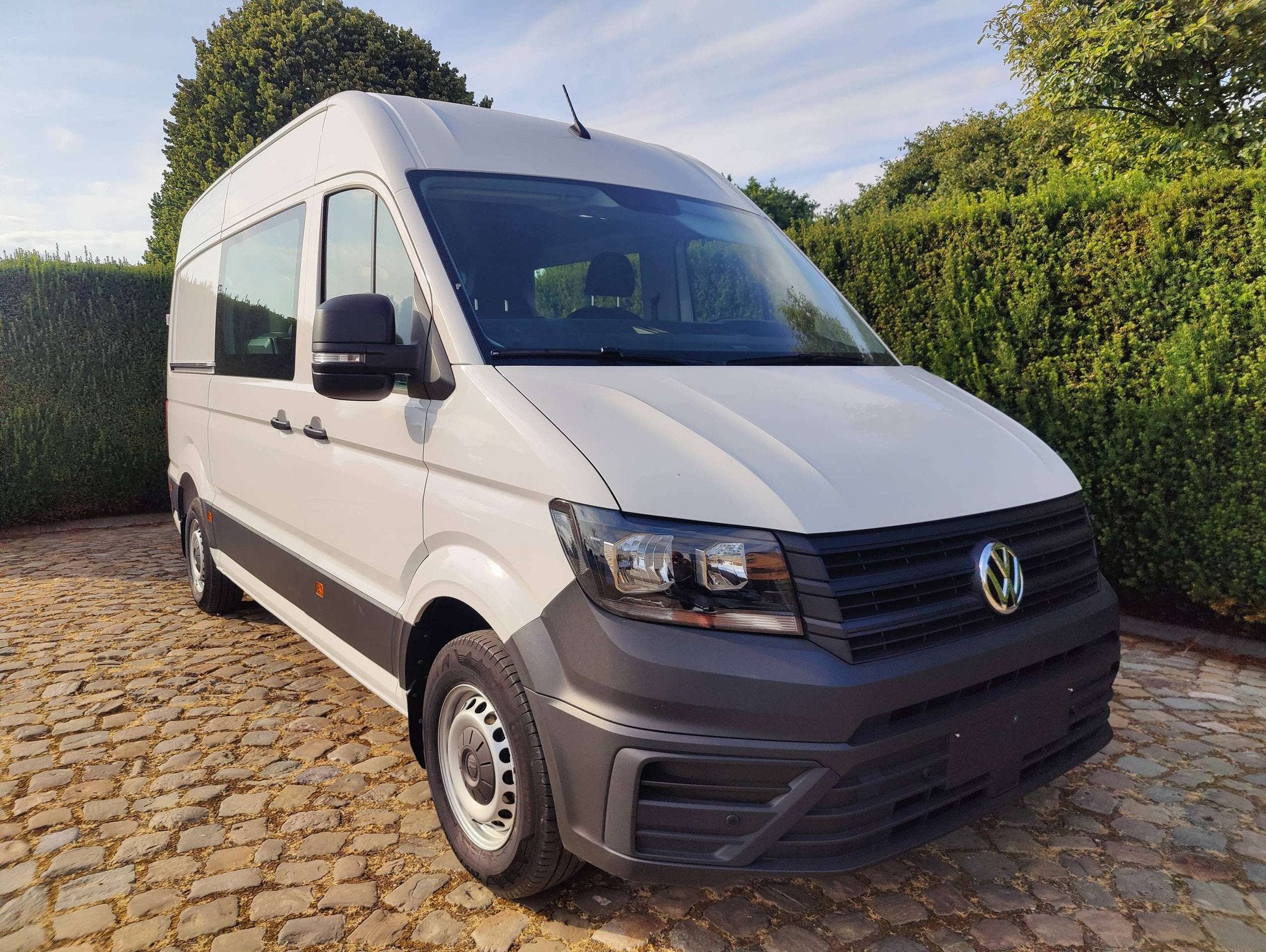 Volkswagen Crafter 2.0 CR TDi L3H3 (EU6d) 7 plaatsen, Voorwielaandrijving, 75 kW, Gebruikt, 4 cilinders