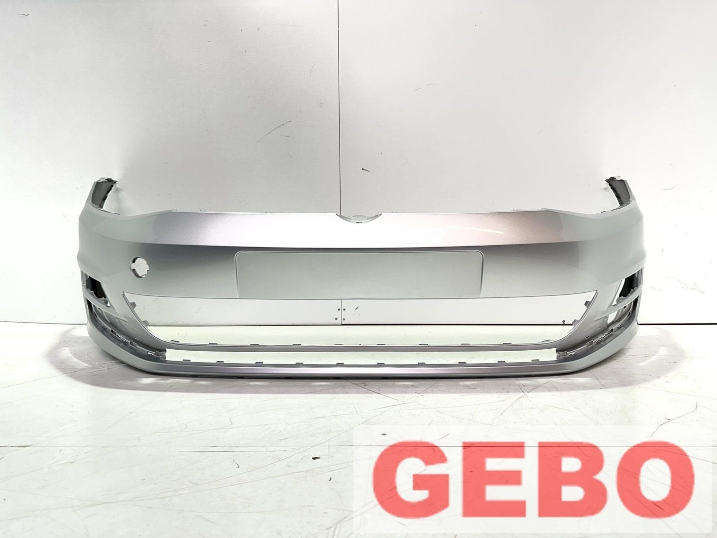 Volkswagen golf 7 2012/2017 voorbumper LA7W Nieuw 5G0 807 21, Neuf, Volkswagen, -, -