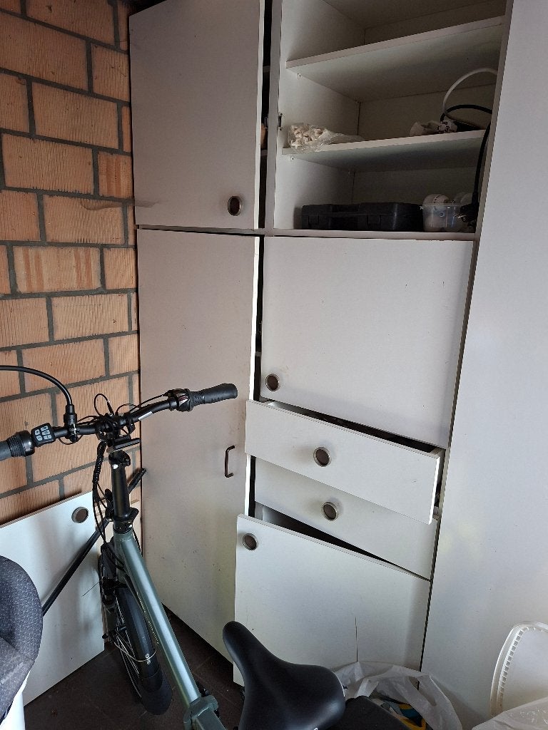 Oude keukenkast voor berging, Ophalen, Gebruikt
