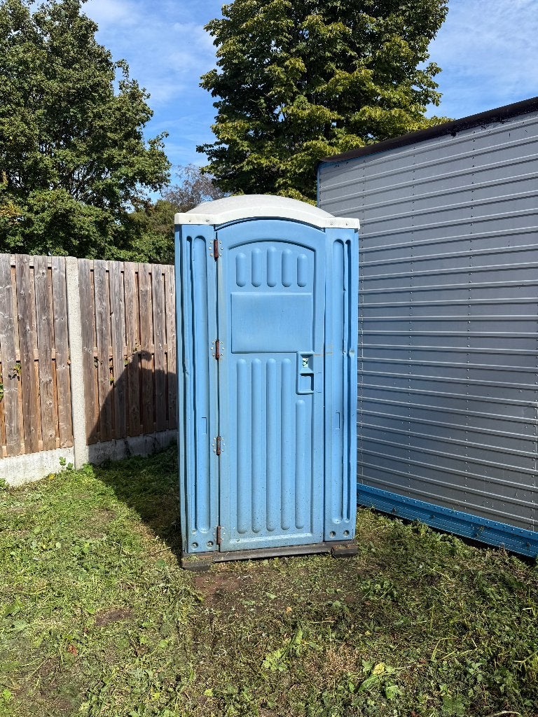 werftoilet / dixi / mobiele wc met afvoer., Doe-het-zelf en Bouw, Ophalen, Gebruikt, Toilet
