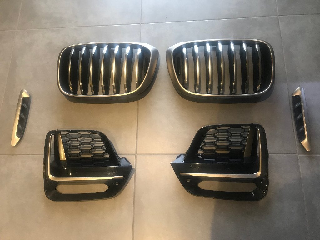 BMW X3 grill set, Ophalen, Gebruikt, Voor, Bumper