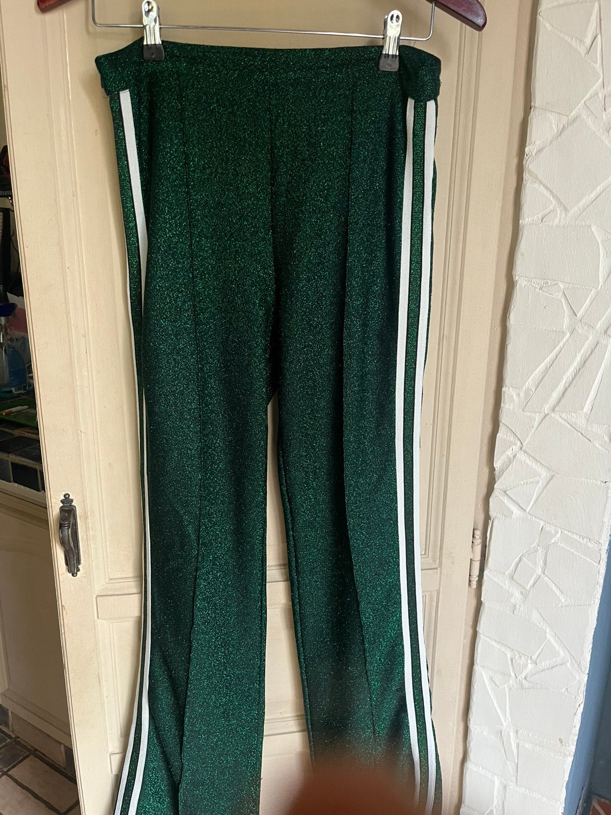 Joli pantalon à paillettes comme neuf, Enlèvement ou Envoi, Comme neuf