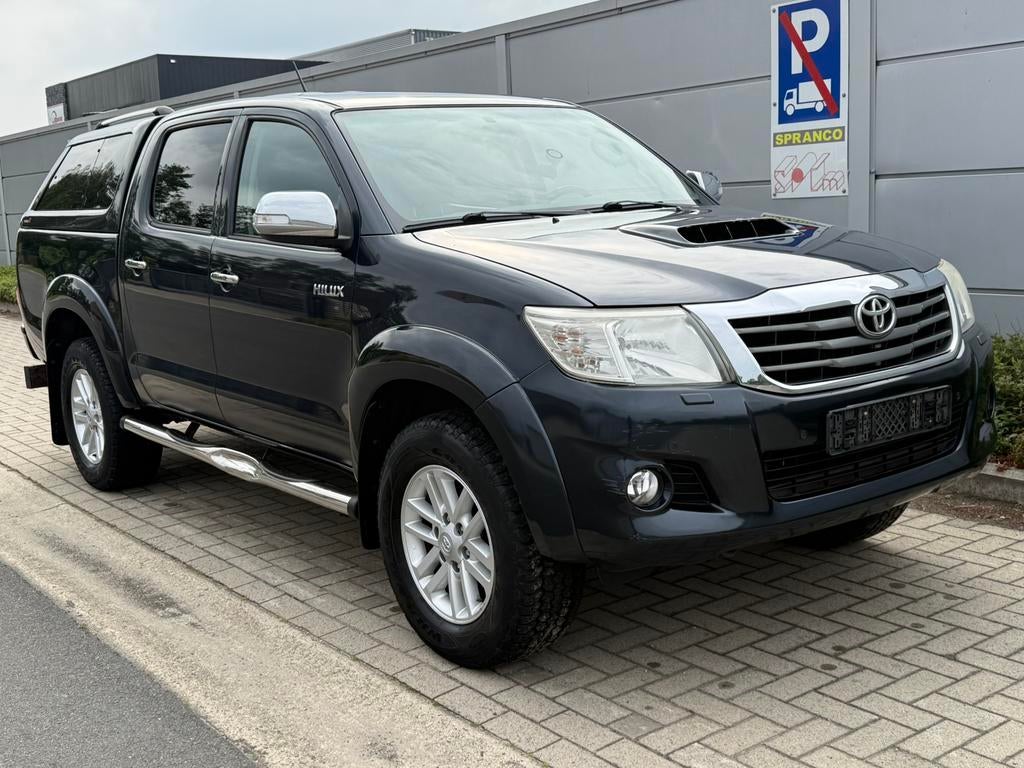 Toyota Hilux 3.0 Automaat | Dealer onderhouden | LV, Auto's, Toyota, Bedrijf, Hilux, 4x4, ABS, Achteruitrijcamera, Airbags, Airconditioning