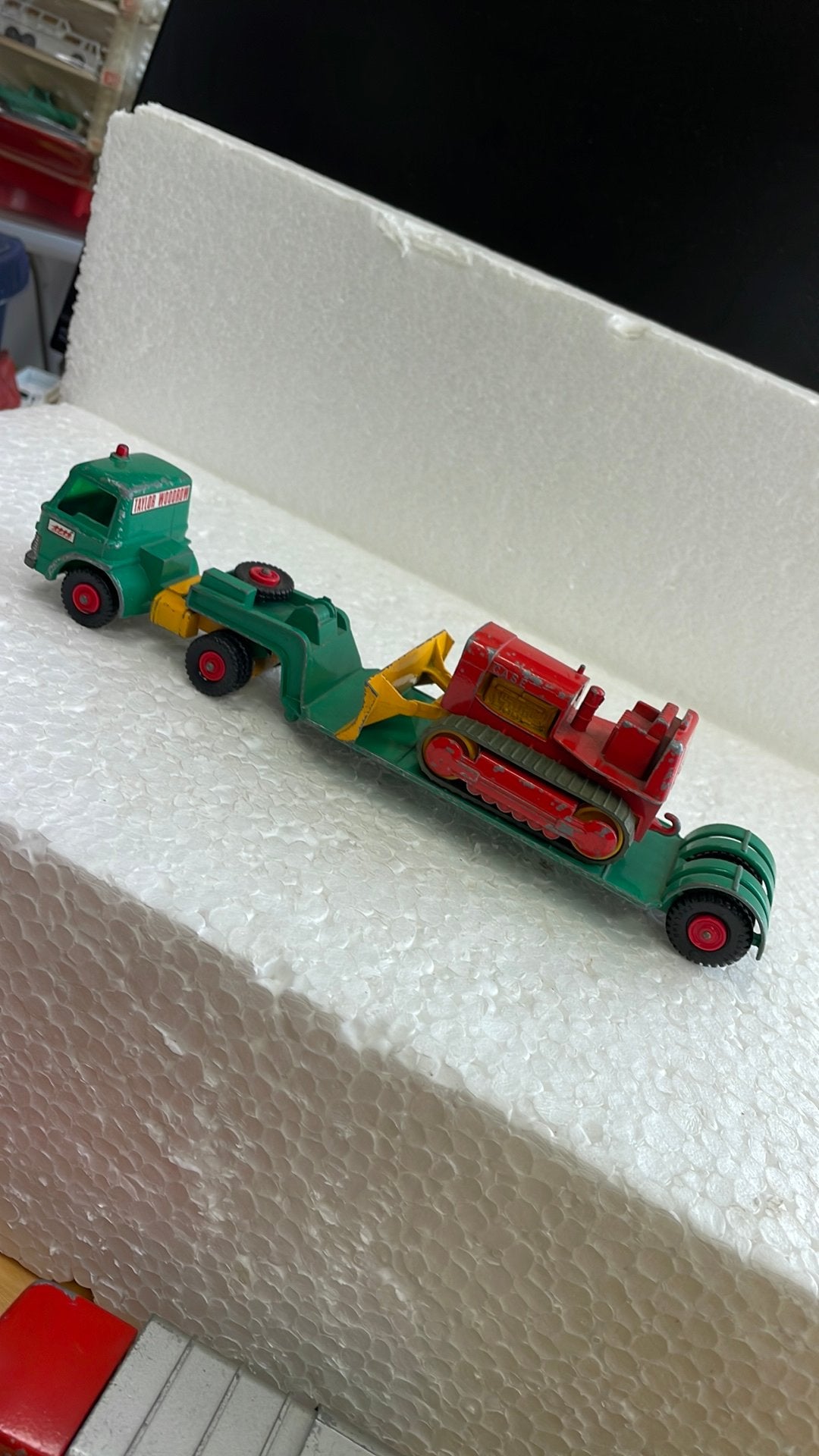 Matchbox Kingsize 17 Low Laoder en Case tractor, Ophalen of Verzenden, Zo goed als nieuw
