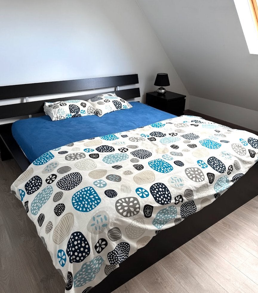 zwart tweepersoonsbed ikea 180x200, Comme neuf, Enlèvement, 180 cm, 200 cm