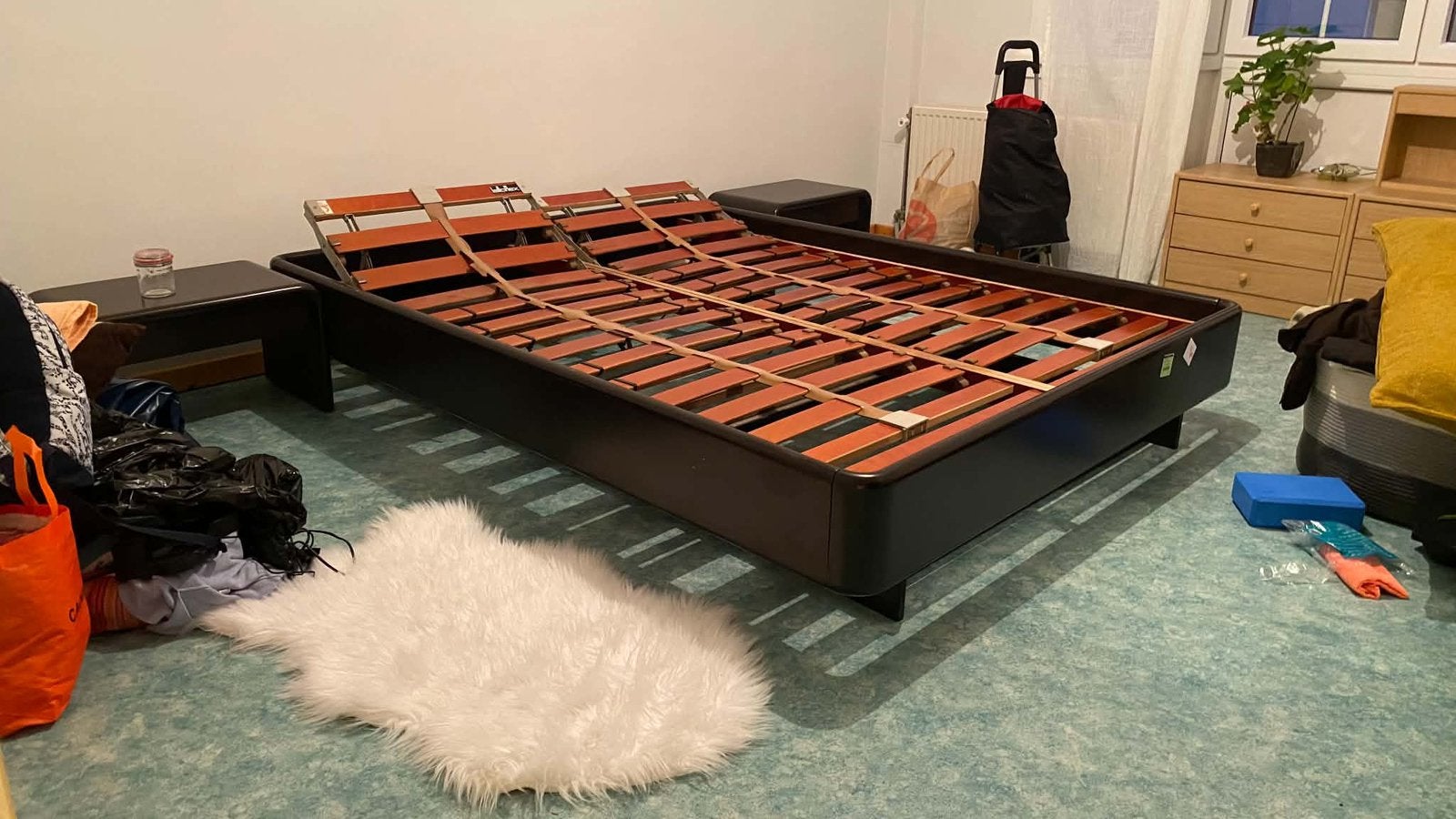 Bed met 2 nachtkastjes, Enlèvement, Comme neuf