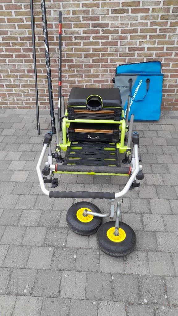 matrix viskist  + hengel, Watersport en Boten, Hengelsport | Witvissen, Ophalen, Zo goed als nieuw, Complete set