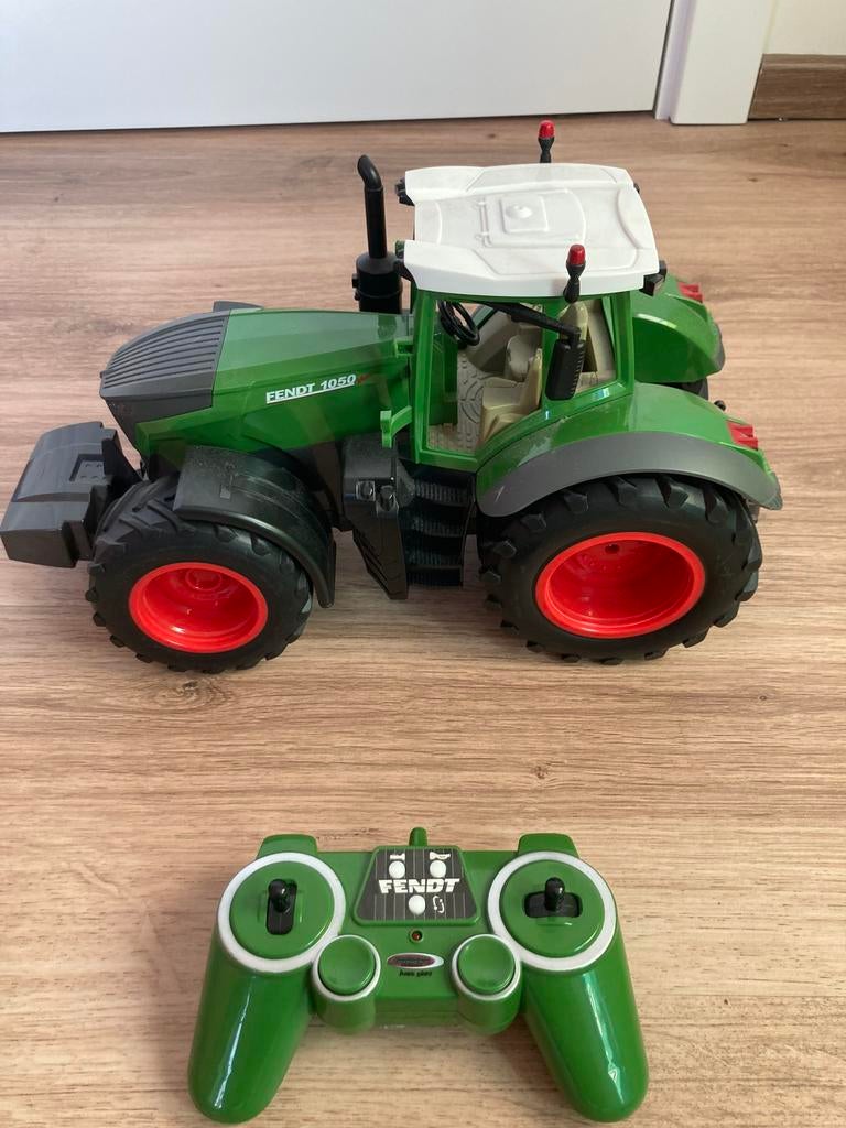 Tractor Fendt op afstandbediening, Ophalen of Verzenden, Zo goed als nieuw