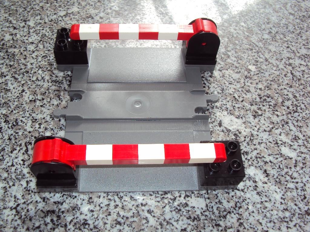 Duplo, overweg voor trein op batterijen, Kinderen en Baby's, Speelgoed | Duplo en Lego, Ophalen of Verzenden, Duplo