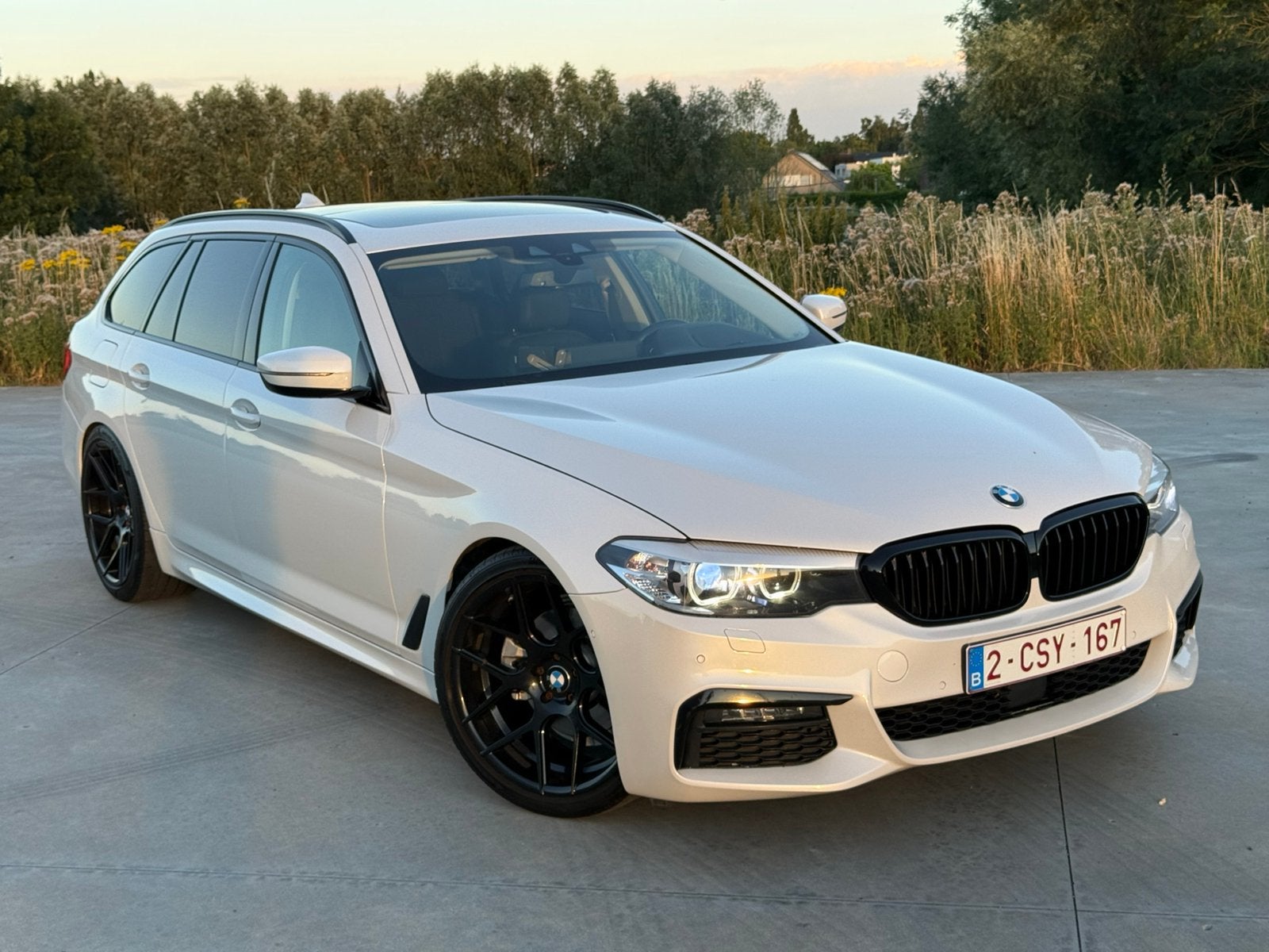 BMW 520d touring M-sport pack, Autos, Euro 6, Carnet d'entretien, 5 portes, Automatique