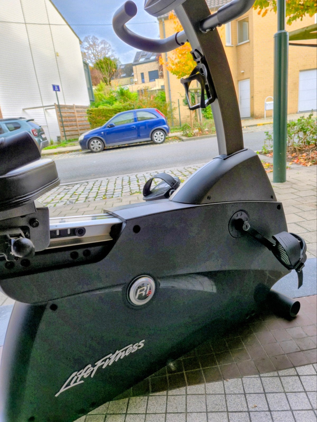 Life Fitness R1-5, Sport en Fitness, Ophalen, Gebruikt