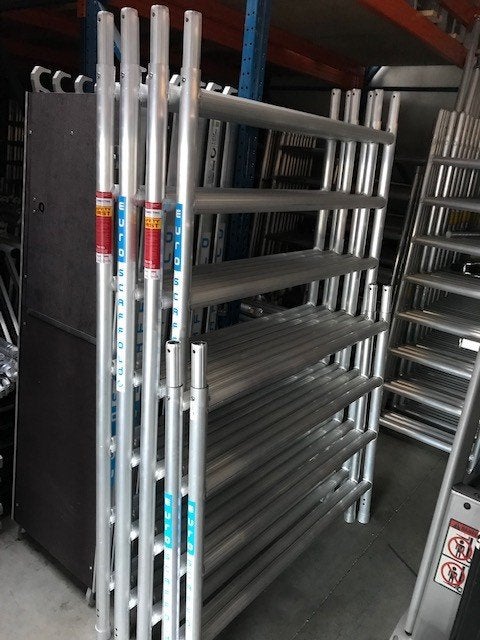 Nieuwe Rolsteiger Euroscaffold 1.35x 2.50x 8.2m werkhoogte!!, Enlèvement, Neuf, Échafaudage fixe ou roulant, 5 mètres de hauteur ou plus