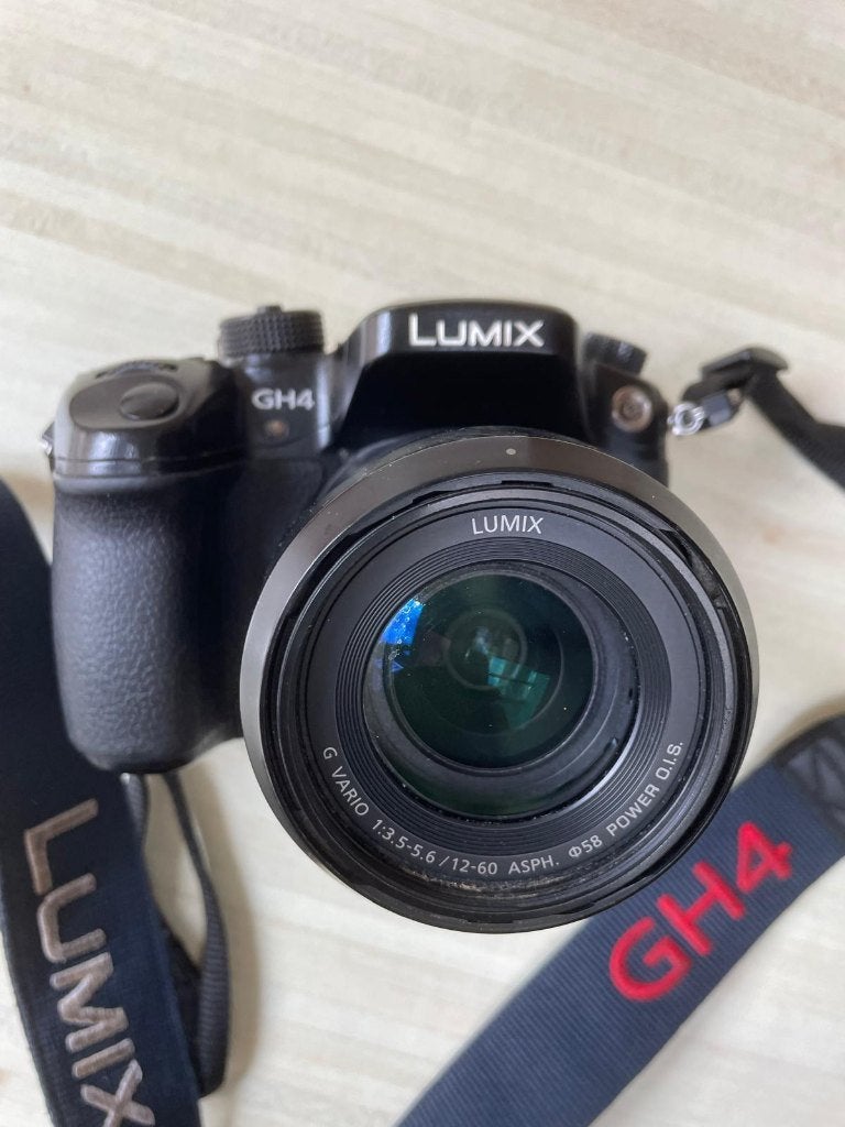 Lumix GH4, TV, Hi-fi & Vidéo, Appareils photo numériques, Enlèvement ou Envoi, Utilisé, 8 fois ou plus, Écran inclinable/pivotant