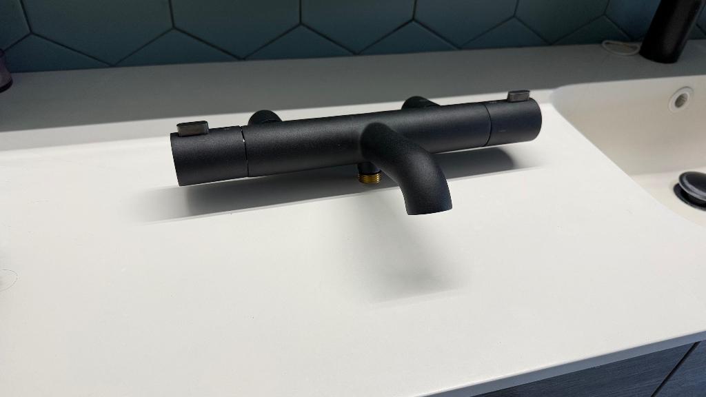 Badkraan Ben Lavion zwart (poederlak) , nieuw, Doe-het-zelf en Bouw, Ophalen, Nieuw, Bad