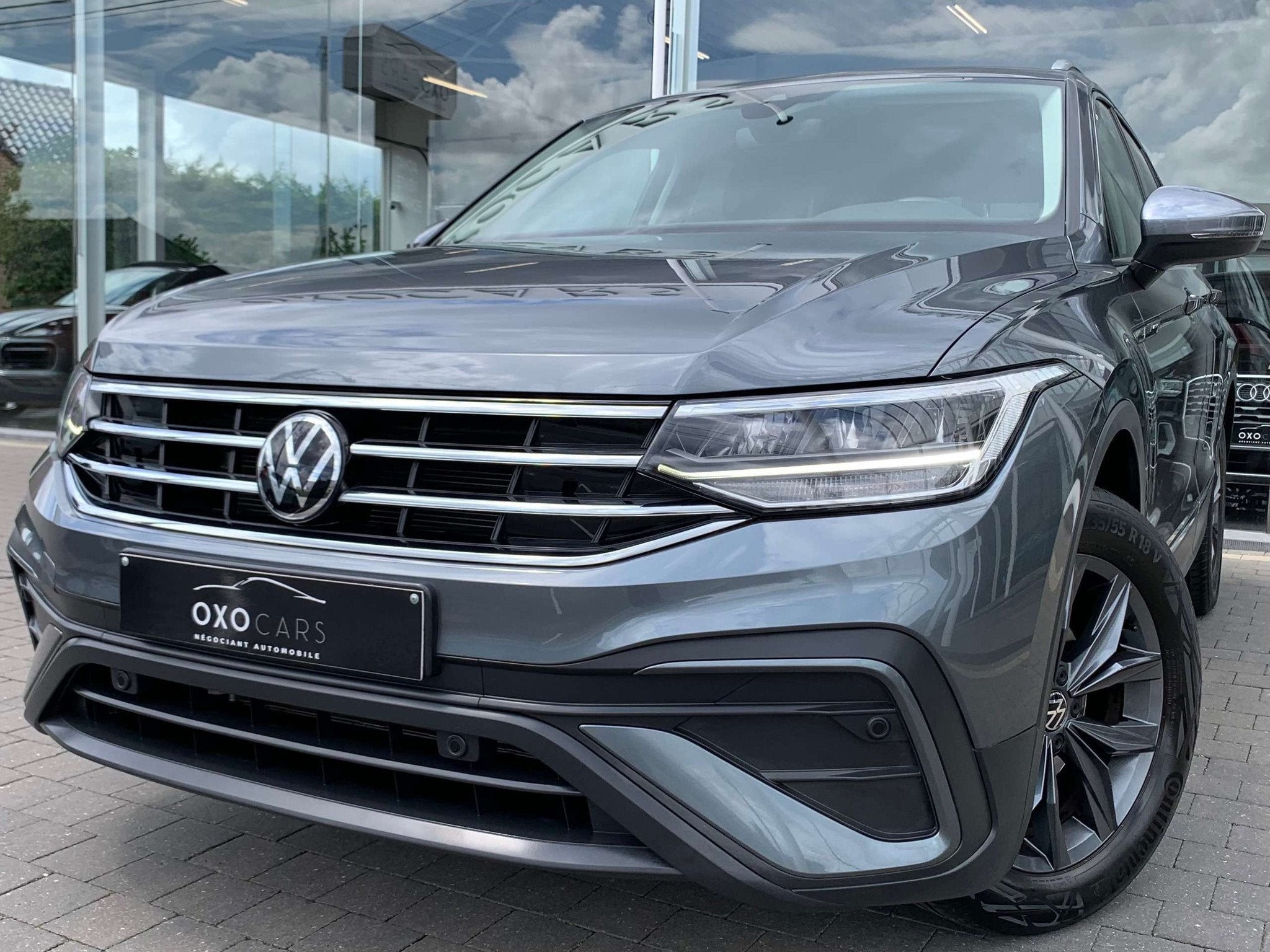 Volkswagen Tiguan Allspace 7 PLACES / 1.5TSI 150CV DSG / BOI, Autos, Argent ou Gris, Achat, Entreprise, 7 places