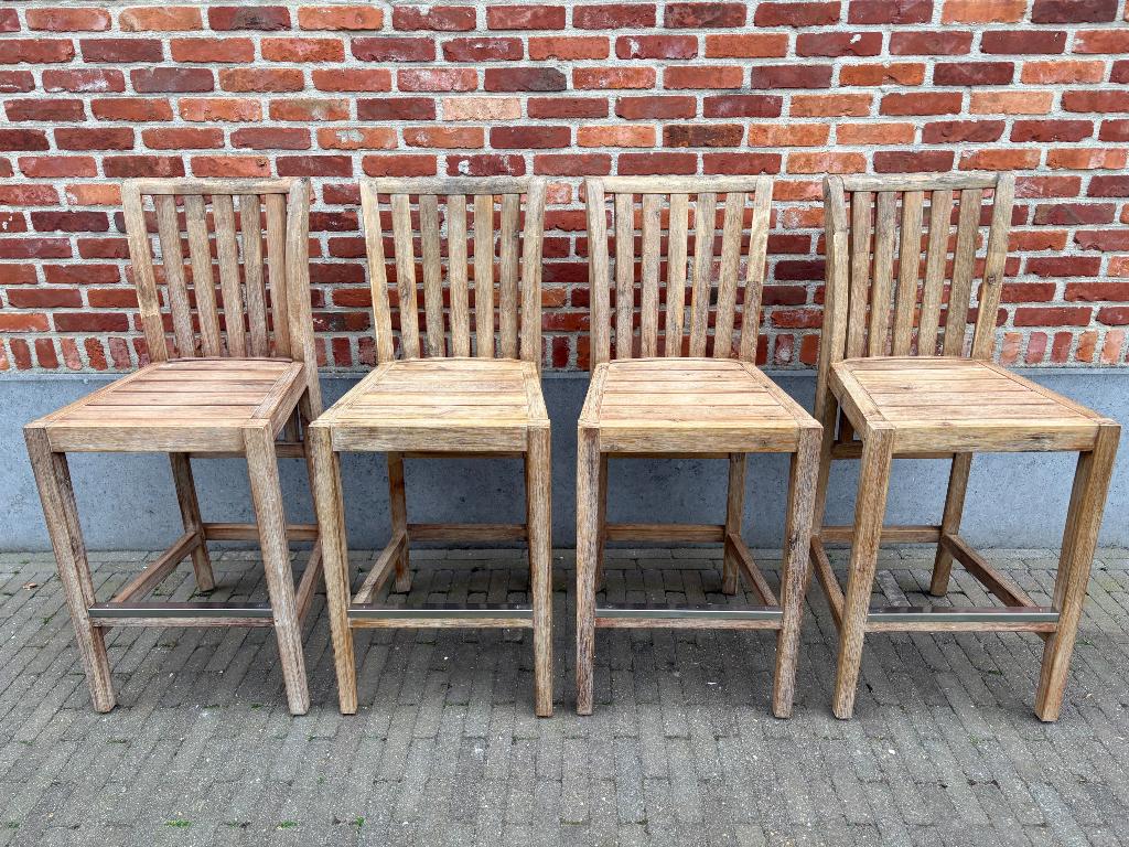 Barkrukken hout 4 stuks, Huis en Inrichting, Barkrukken, Ophalen, Gebruikt, Met voetsteun, 60 tot 90 cm
