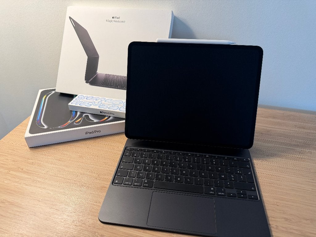 iPad Pro M4 13 inch — 1 TB — Glas met nanostructuur, 13 inch of meer, Zwart, Ophalen of Verzenden, Zo goed als nieuw