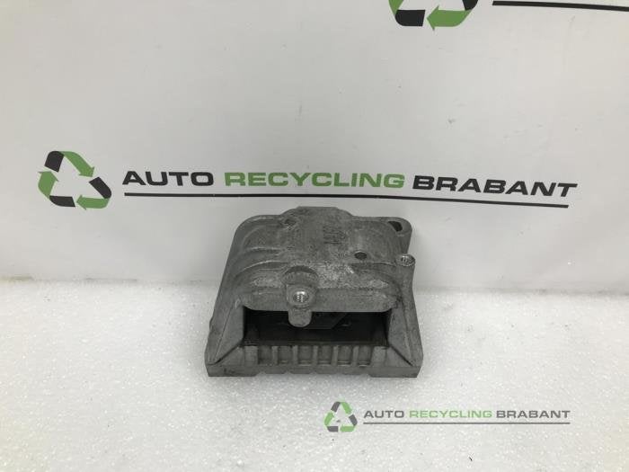 Support moteur d'un Volkswagen Caddy, Autos : Pièces & Accessoires, Moteurs & Accessoires, -, 3 mois de garantie, Utilisé, -